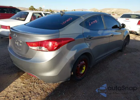 2013 Hyundai Elantra Gls from USA, damaged, VIN KMHDH4AE8DU556031